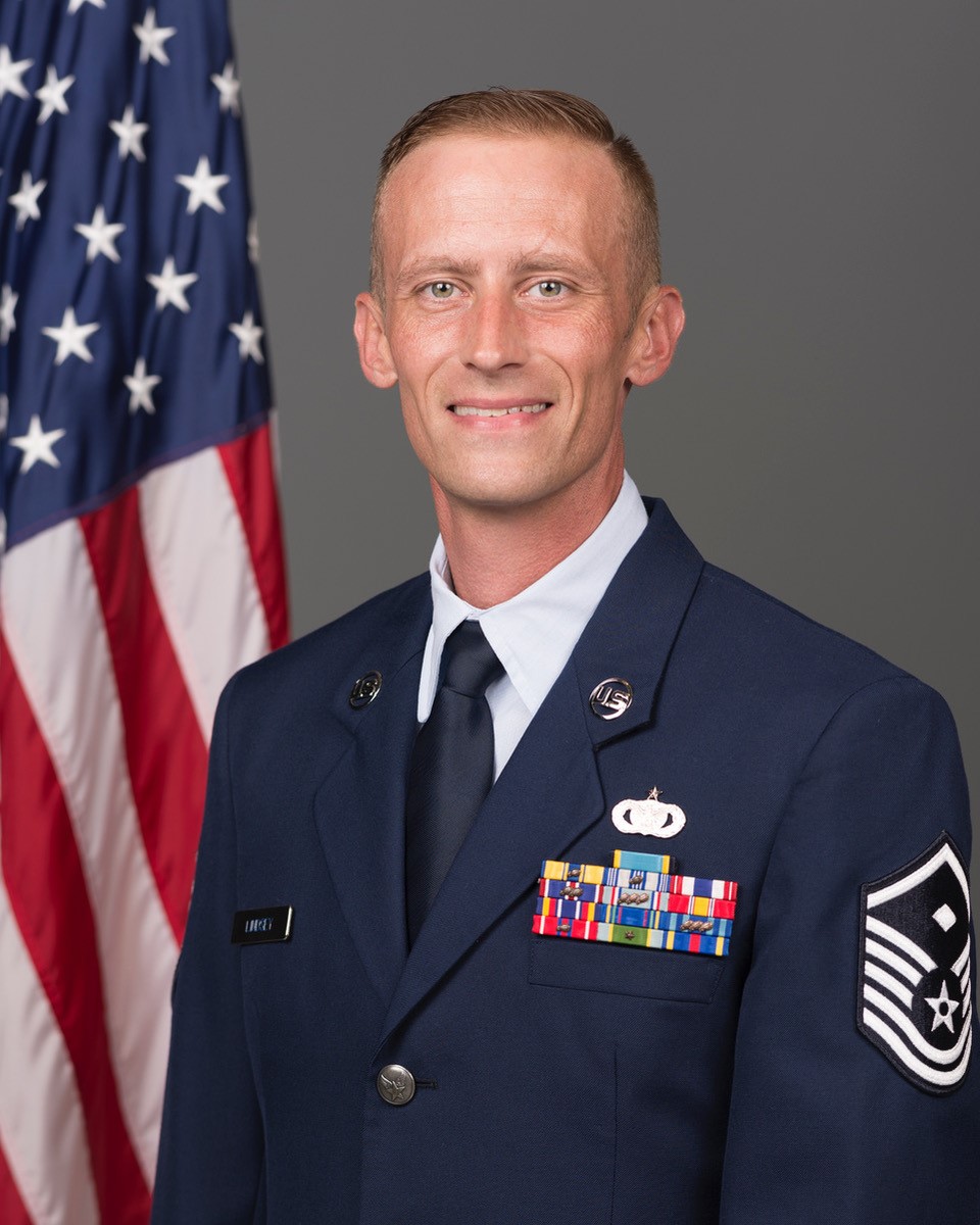 MSgt Lindsey official photo